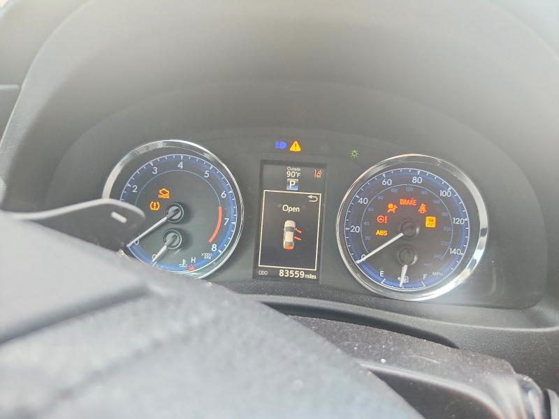 Photo 9 from auction – 2018 TOYOTA COROLLA with VIN 2T1BURHE8JC107709