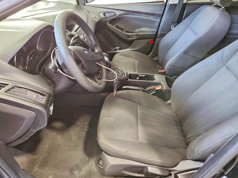 Foto 7 de la subasta – 2017 FORD FOCUS con VIN 1FADP3E28HL331613