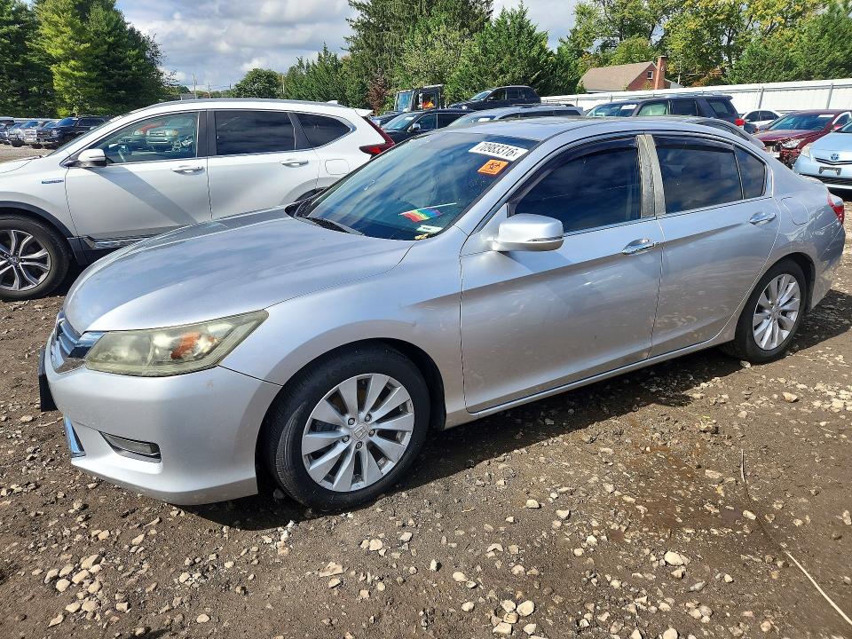 HONDA ACCORD 2014 с VIN 1HGCR2F71EA119567 - Фото с аукциона