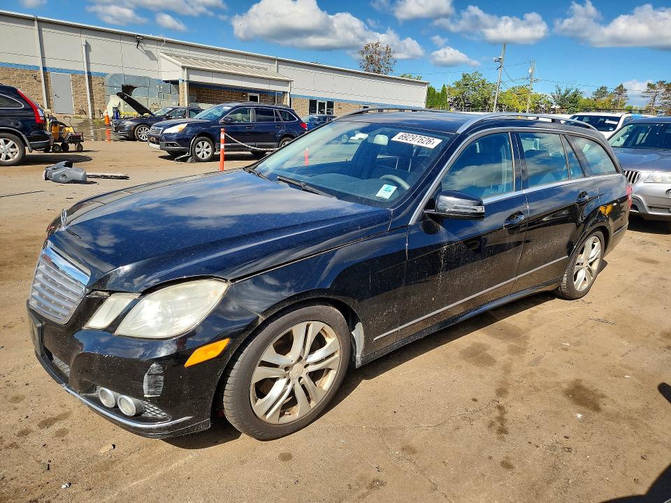 2011 MERCEDES-BENZ E - Търг №69297626