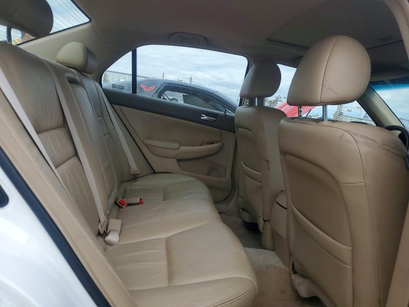 Photo 10 from auction – 2004 HONDA ACCORD with VIN 1HGCM66864A066250