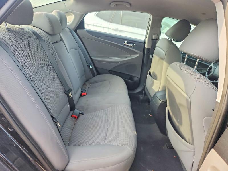 Photo 10 from auction – 2011 HYUNDAI SONATA with VIN 5NPEB4AC3BH127136