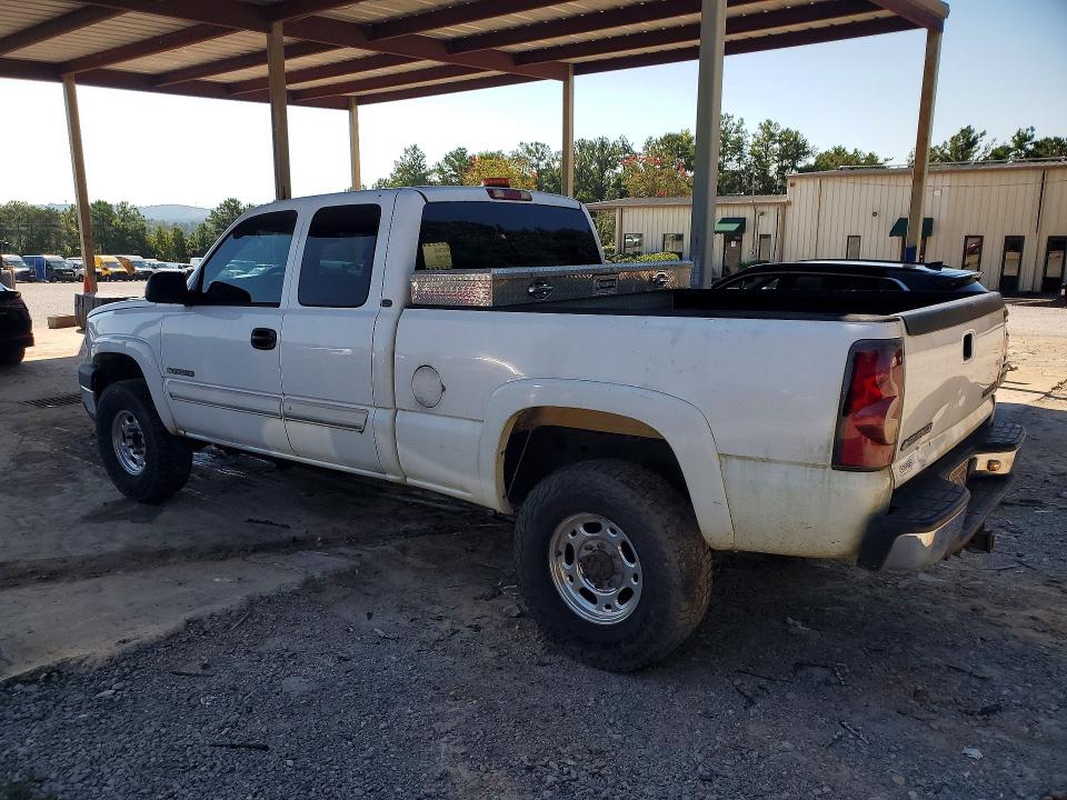 Foto 2 de la subasta – 2004 CHEVROLET SILVERADO con VIN 1GCHC29U54E152134