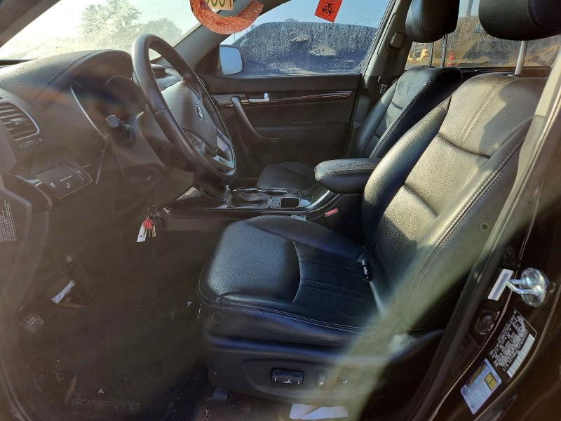 Photo 7 from auction – 2015 KIA SORENTO with VIN 5XYKW4A75FG565261
