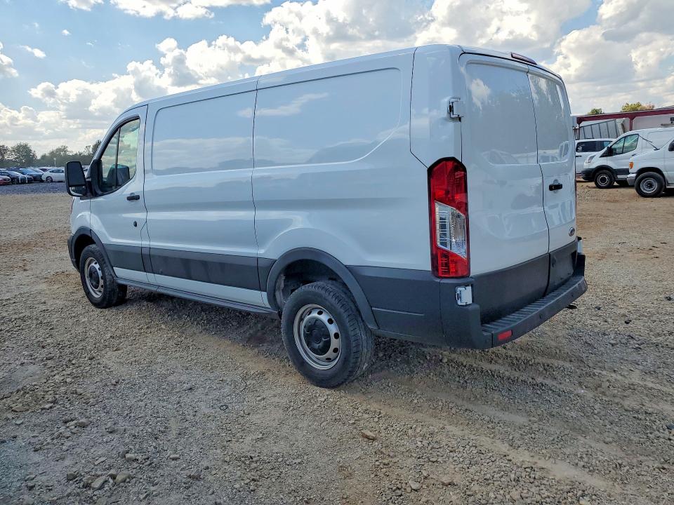 Photo 2 from auction – 2024 FORD TRANSIT with VIN 1FTBR1Y83RKB55447
