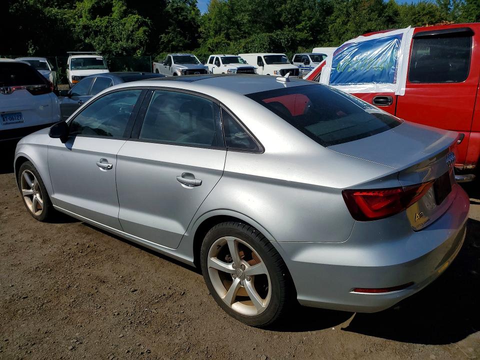 Zdjęcie 2 z aukcji – 2015 AUDI A3 z VIN WAUACGFF2F1010898
