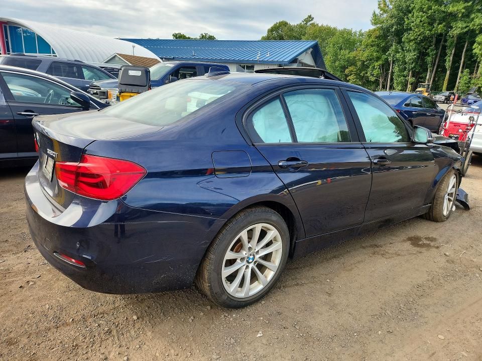 Фото 3 с аукциона – 2017 BMW 320 с VIN WBA8E5G30HNU43472