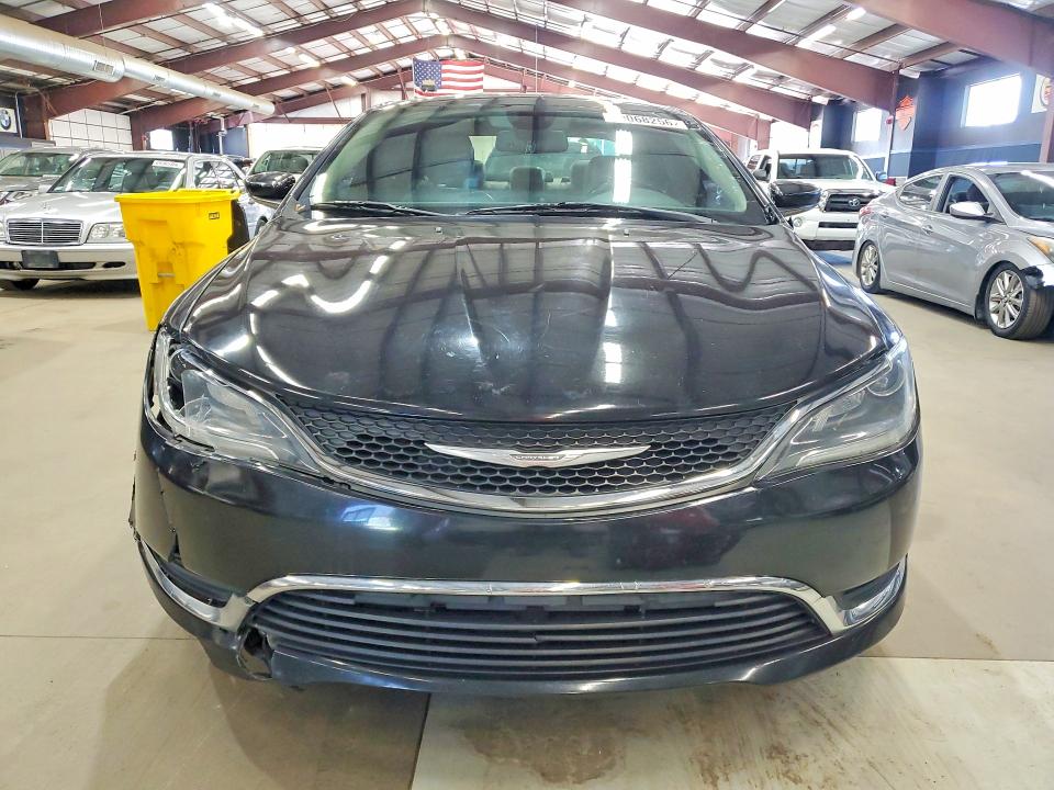 Zdjęcie 5 z aukcji – 2016 CHRYSLER 200 z VIN 1C3CCCAB7GN192010