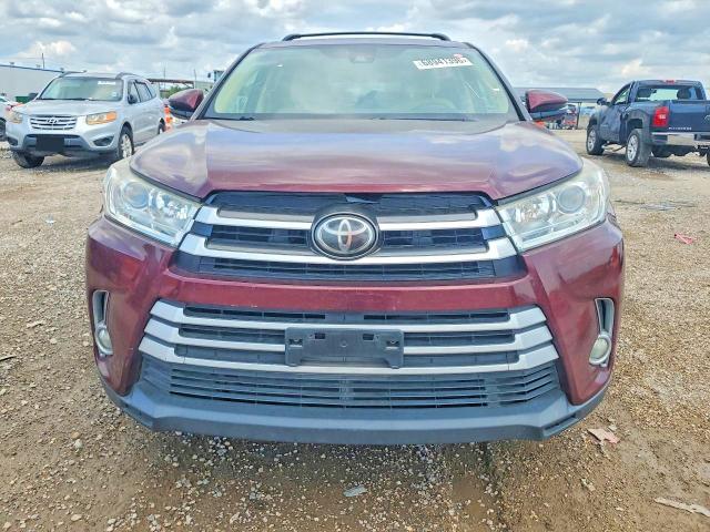 Снимка 5 от търг – 2017 TOYOTA HIGHLANDER с VIN 5TDBZRFH7HS386201
