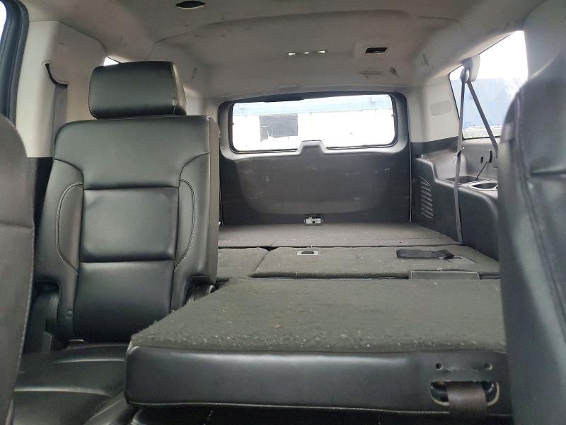 Photo 10 from auction – 2015 CHEVROLET SUBURBAN with VIN 1GNSKJKC7FR126318