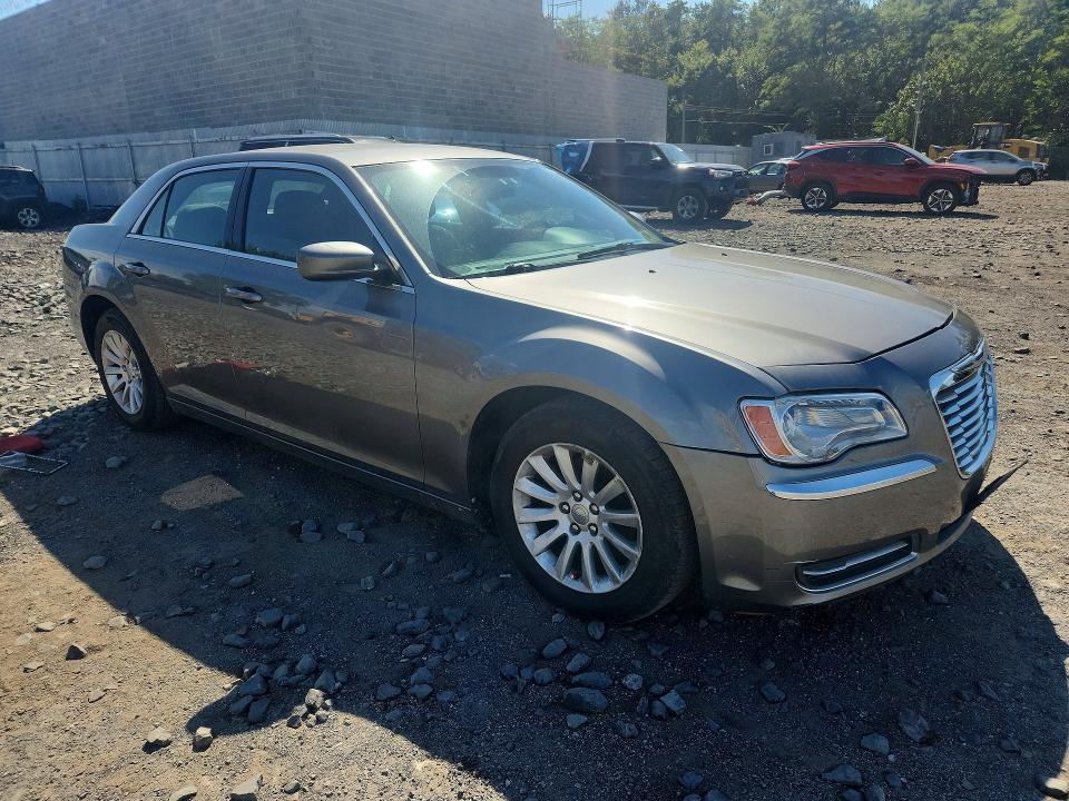 Фото 4 с аукциона – 2012 CHRYSLER 300 с VIN 2C3CCAAG9CH220036