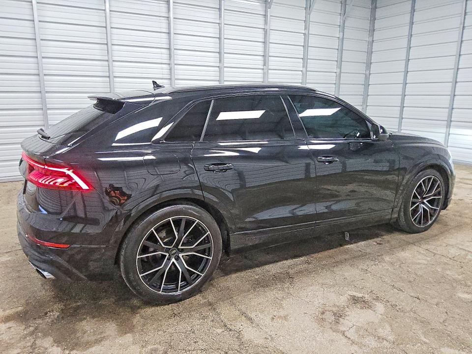 Photo 3 from auction – 2022 AUDI SQ8 with VIN WA1AWBF11ND023487