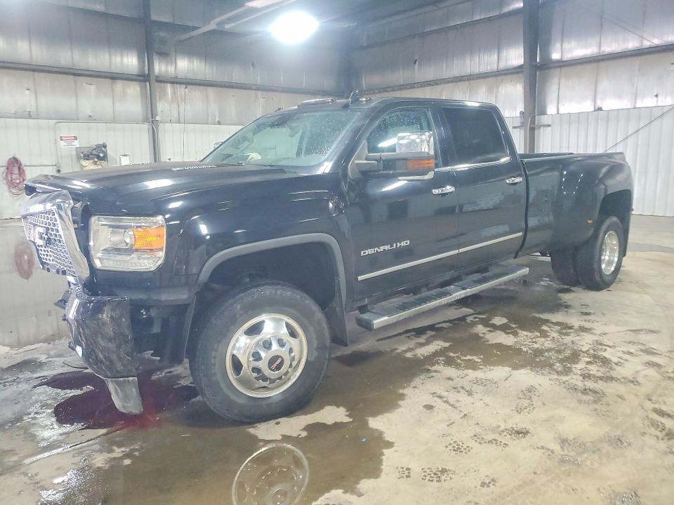 GMC SIERRA 2015 con VIN 1GT424E88FF666014 - Foto de la subasta