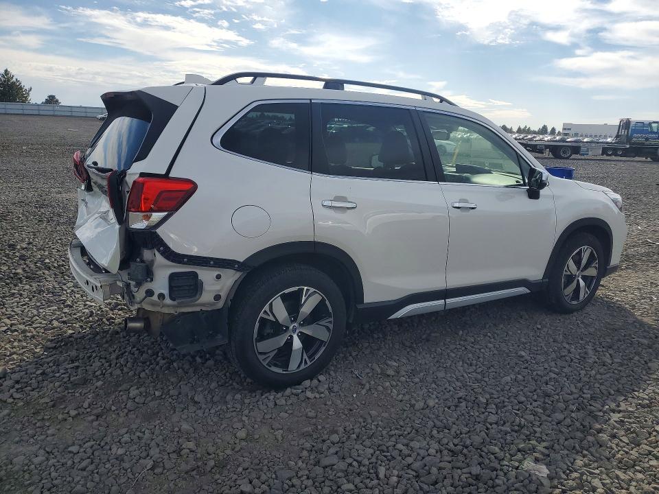 صورة رقم 3 من المزاد - 2019 SUBARU FORESTER مع VIN JF2SKAWC2KH415711