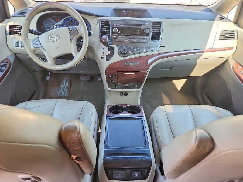 Photo 8 from auction – 2012 TOYOTA SIENNA with VIN 5TDYK3DC3CS266391