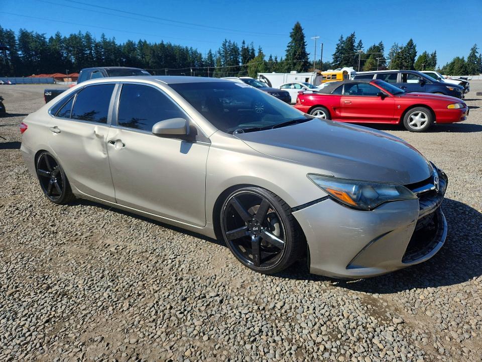 Photo 4 from auction – 2017 TOYOTA CAMRY with VIN 4T1BF1FK9HU271094