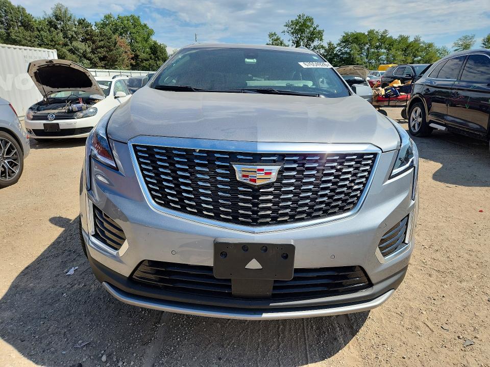 Снимка 5 от търг – 2025 CADILLAC XT5 с VIN 1GYKNDRS0SZ125448