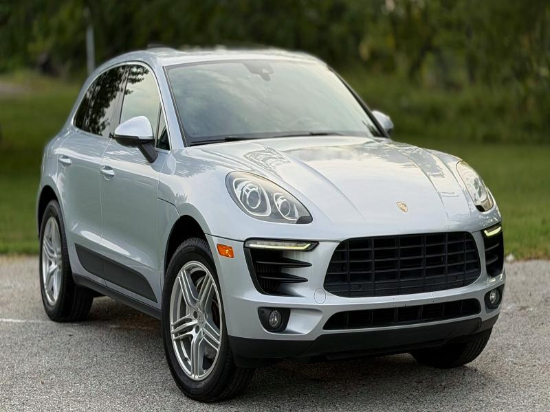 Zdjęcie 2 z aukcji – 2017 PORSCHE MACAN z VIN WP1AB2A56HLB10242