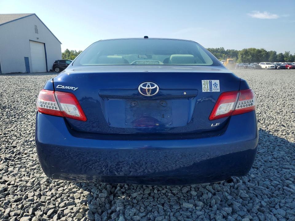 Снимка 6 от търг – 2011 TOYOTA CAMRY с VIN 4T1BF3EK7BU728814