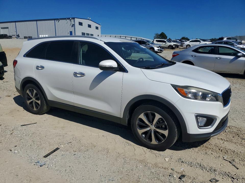 صورة رقم 4 من المزاد - 2017 KIA SORENTO مع VIN 5XYPH4A56HG228762