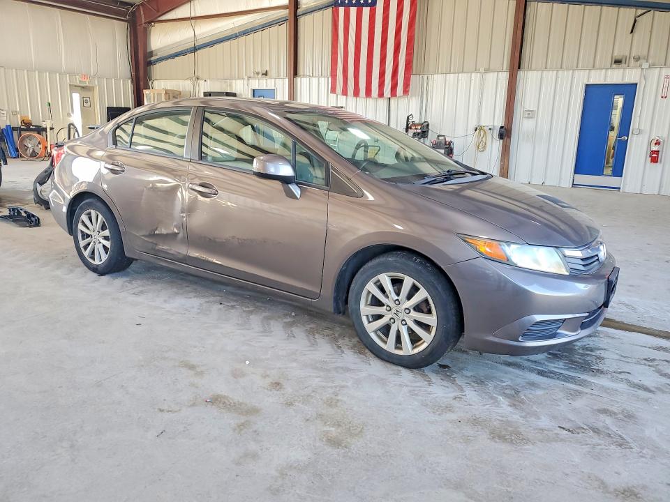 Photo 4 from auction – 2012 HONDA CIVIC with VIN 2HGFB2F80CH544559