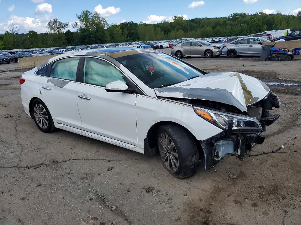 Снимка 4 от търг – 2017 HYUNDAI SONATA с VIN 5NPE34AF6HH481815
