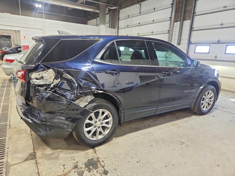 Photo 3 from auction – 2020 CHEVROLET EQUINOX with VIN 3GNAXUEV2LS603807