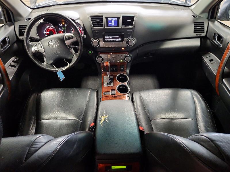 Снимка 8 от търг – 2011 TOYOTA HIGHLANDER с VIN 5TDDK3EH7BS077167