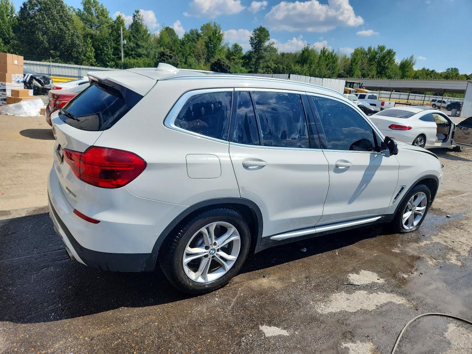 Foto 3 de la subasta – 2019 BMW X3 con VIN 5UXTR7C59KLF34748