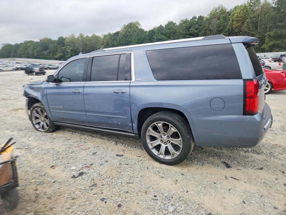Photo 2 from auction – 2015 CHEVROLET SUBURBAN with VIN 1GNSKKKC2FR747116