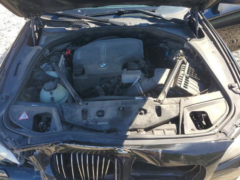 Photo 11 from auction – 2012 BMW 528 XI with VIN WBAXH5C54CDW03152
