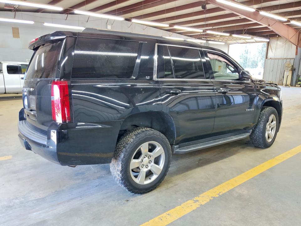 Photo 3 from auction – 2017 CHEVROLET TAHOE with VIN 1GNSKBKC2HR307965