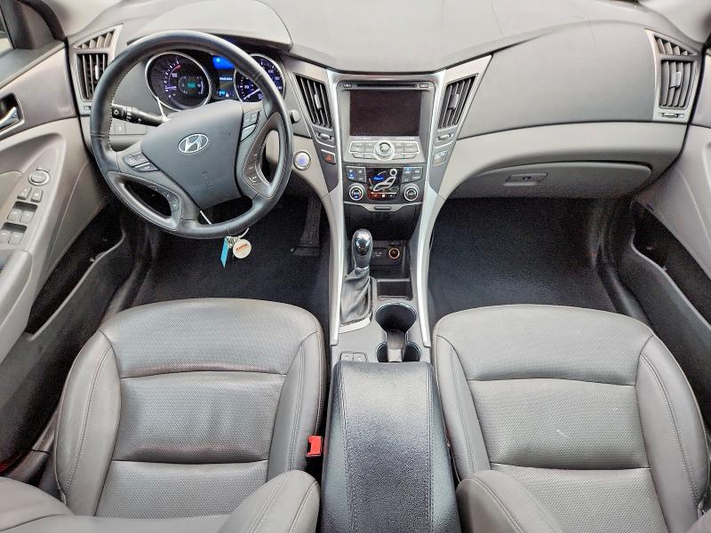 Photo 8 from auction – 2014 HYUNDAI SONATA with VIN KMHEC4A43EA104324