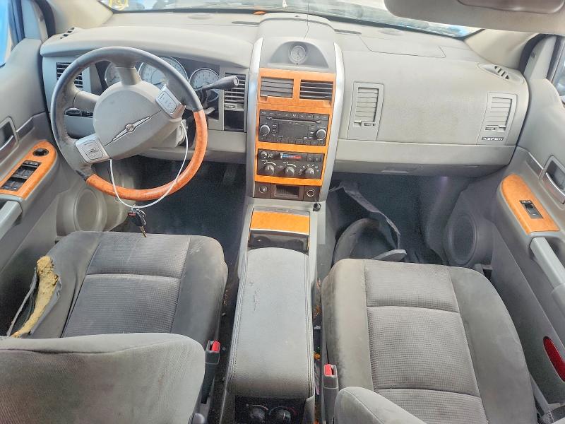 Photo 8 from auction – 2008 CHRYSLER ASPEN with VIN 1A8HW58NX8F131047