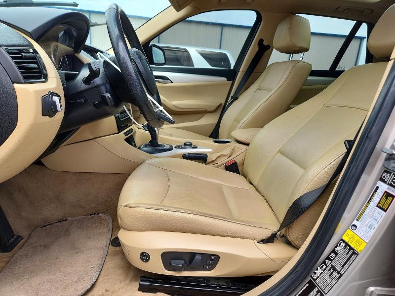 Zdjęcie 7 z aukcji – 2015 BMW X1 z VIN WBAVL1C52FVY27596