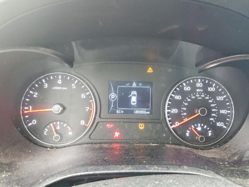 Фото 9 с аукциона – 2016 KIA OPTIMA с VIN 5XXGT4L36GG108828
