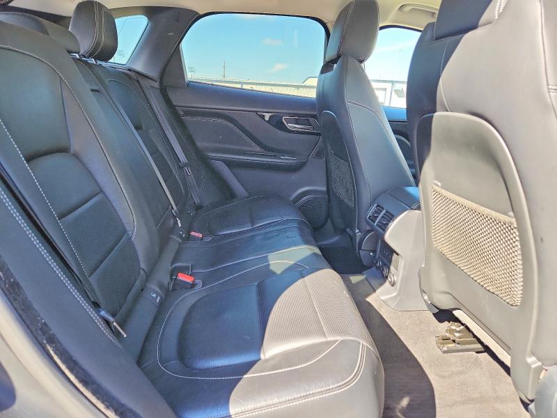 Photo 11 from auction – 2017 JAGUAR F-PACE with VIN SADCL2BN0HA096280