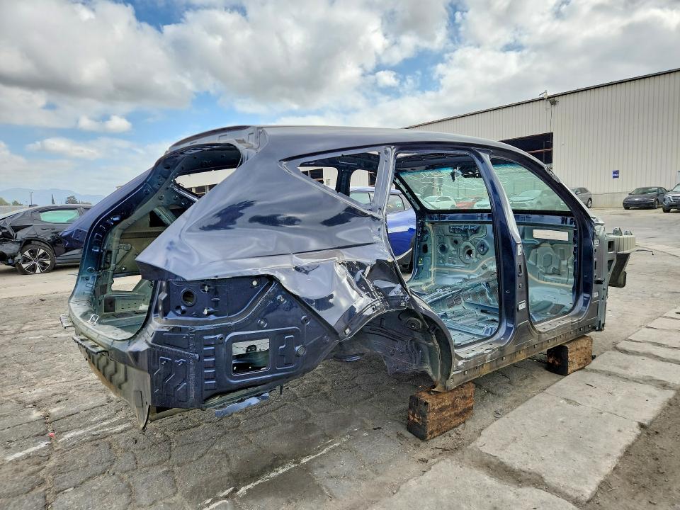 Photo 3 from auction – 2026 GENESIS GV80 with VIN KMUHBESB9TU306441