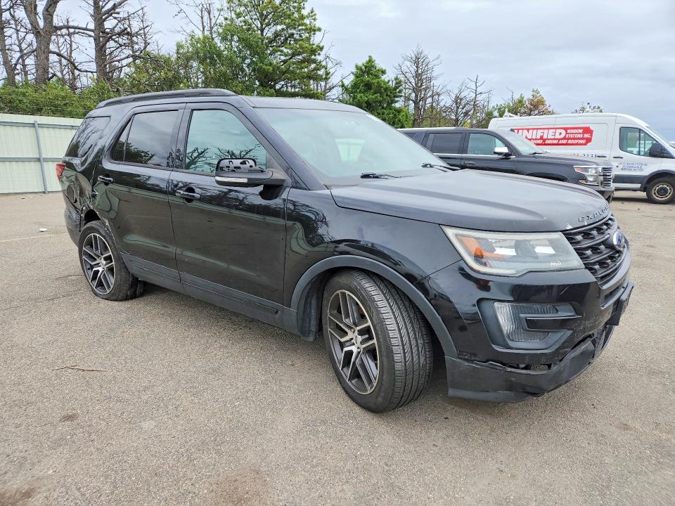 Photo 4 from auction – 2016 FORD EXPLORER with VIN 1FM5K8GT7GGA31516