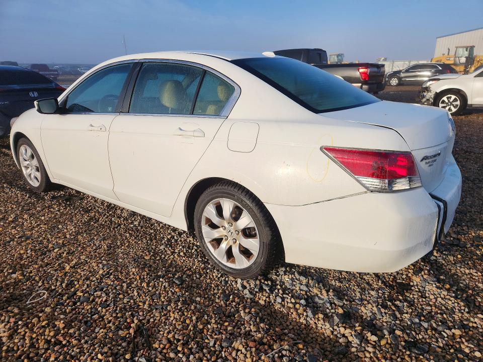 Снимка 2 от търг – 2010 HONDA ACCORD с VIN 1HGCP2F81AA163013