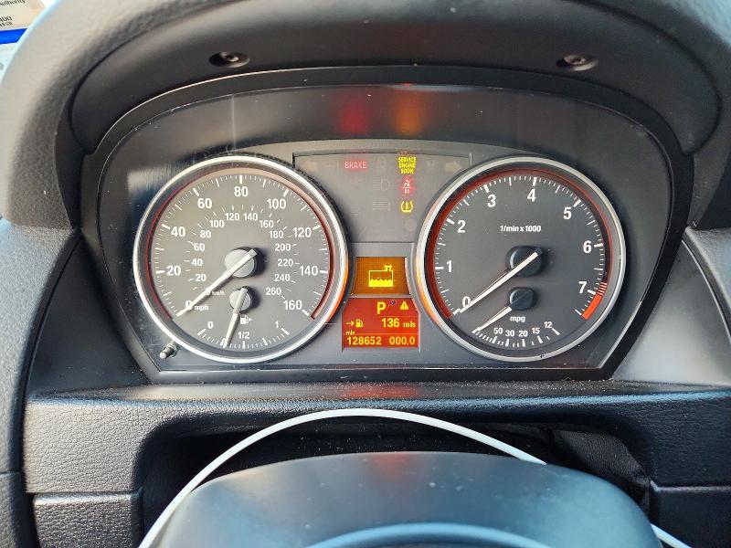 Photo 9 from auction – 2015 BMW X1 with VIN WBAVM1C51FV314885