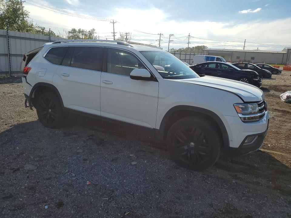 Photo 4 from auction – 2019 VOLKSWAGEN ATLAS with VIN 1V2NR2CA4KC622449