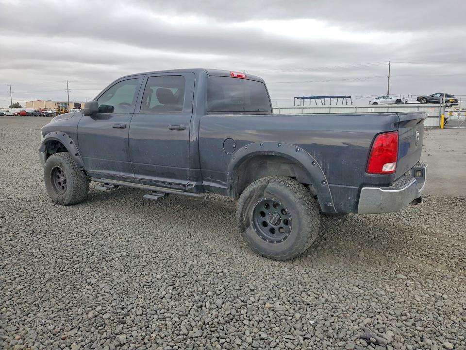 Фото 2 с аукциона – 2018 RAM 1500 с VIN 1C6RR7SM7JS231674