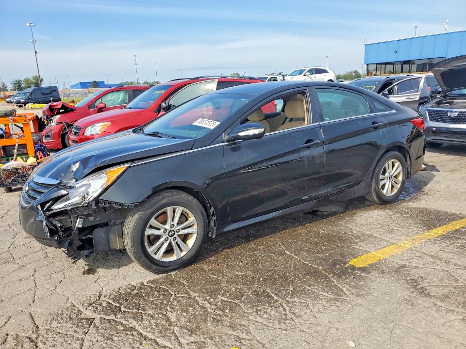 HYUNDAI SONATA 2014 with VIN 5NPEB4AC2EH940665 - Photo from auction