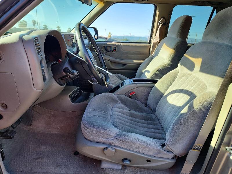 Photo 7 from auction – 1999 CHEVROLET BLAZER with VIN 1GNCS13W6X2221895