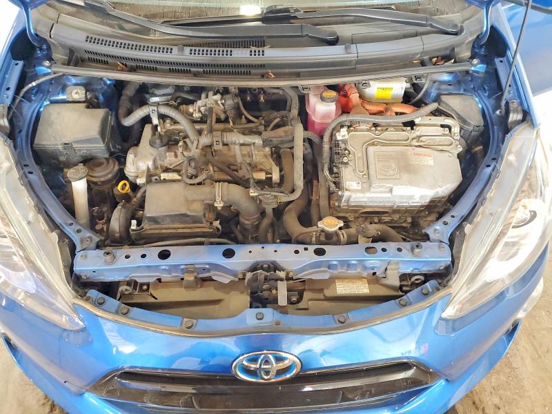 Photo 12 from auction – 2015 TOYOTA PRIUS C with VIN JTDKDTB31F1106191