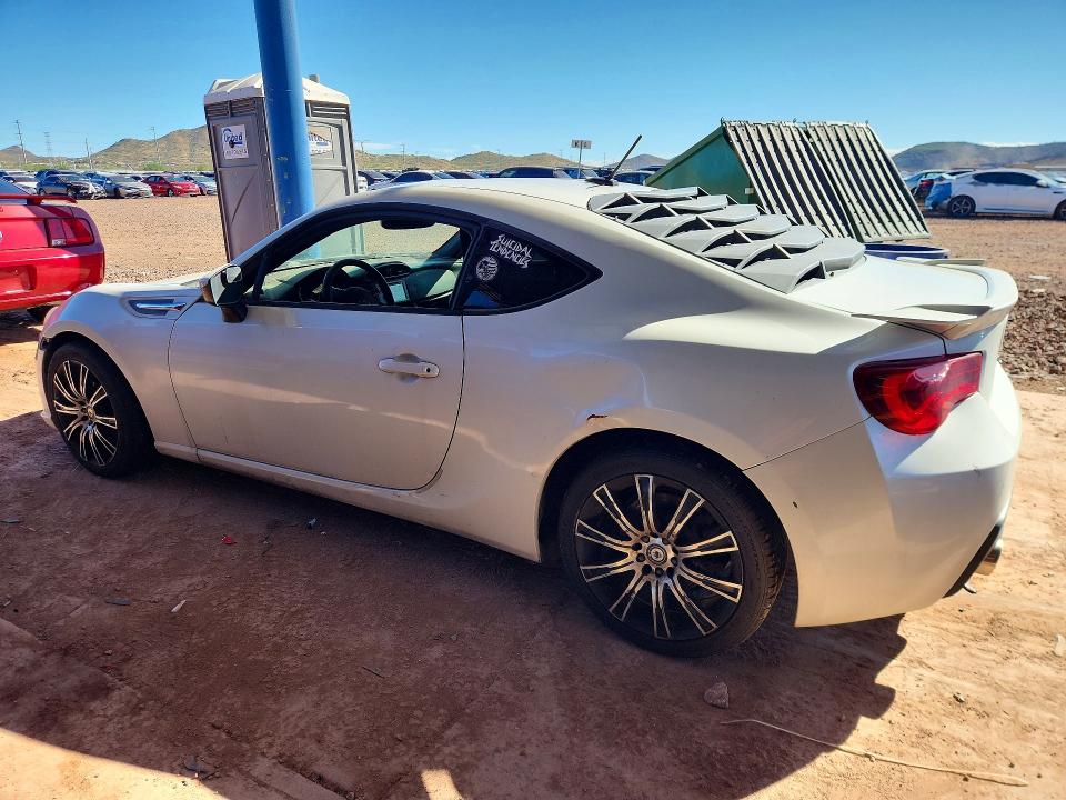 صورة رقم 2 من المزاد - 2014 SUBARU BRZ مع VIN JF1ZCAB15E9601777