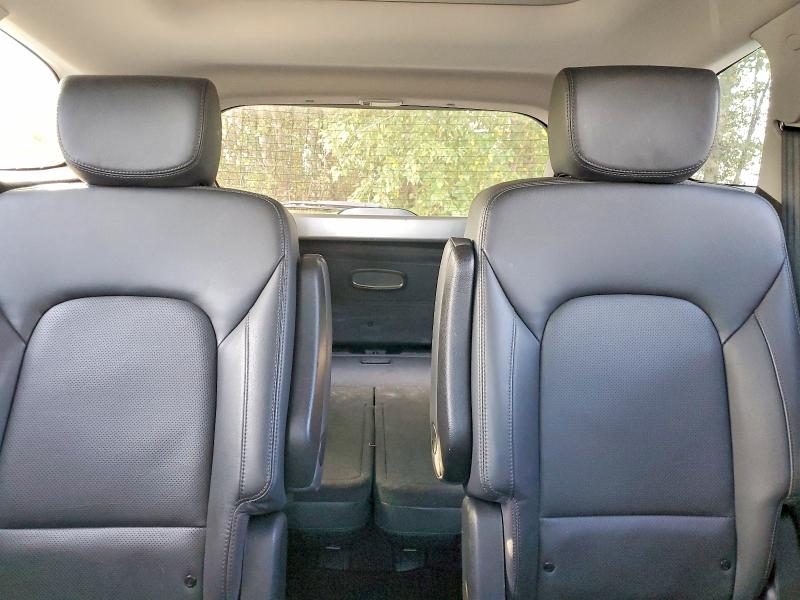Photo 10 from auction – 2017 HYUNDAI SANTA FE with VIN KM8SRDHF4HU232471
