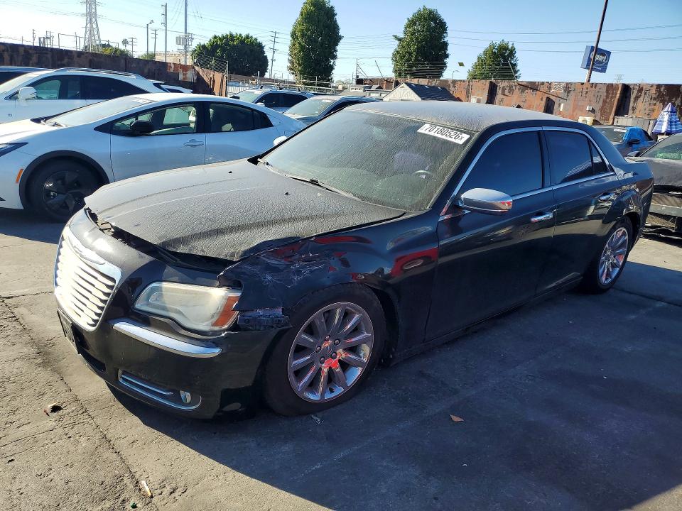 CHRYSLER 300 2012 z numerem VIN 2C3CCACG0CH251124 - Zdjęcie z aukcji