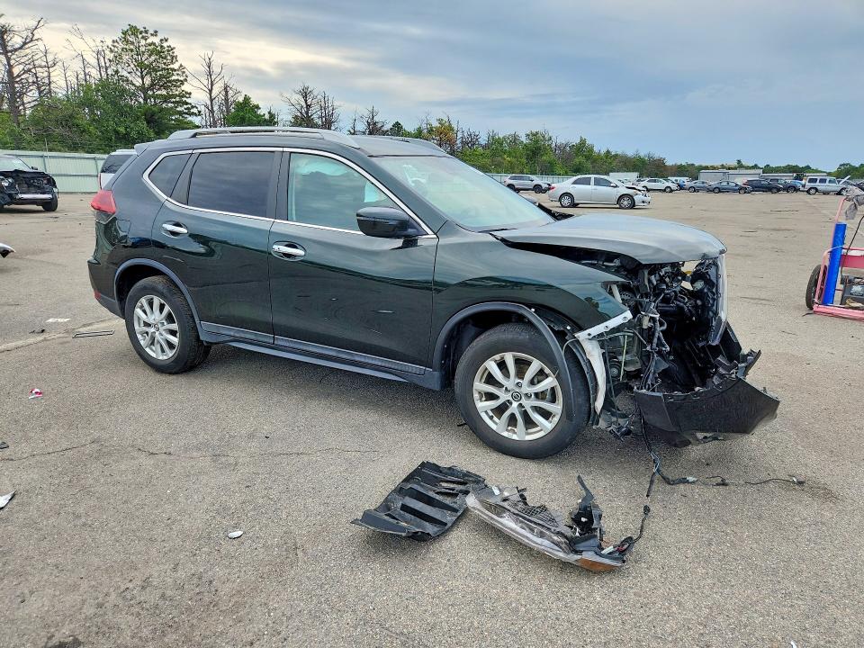 Photo 4 from auction – 2019 NISSAN ROGUE with VIN 5N1AT2MV2KC757024